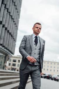 Wełniany garnitur w kratkę księcia Walii i kardigan z bawełny
