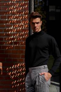 Golf merino czarny - Zack Roman